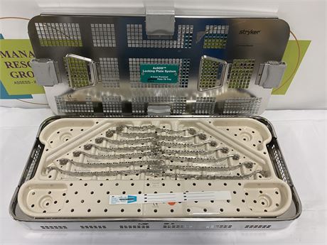 Stryker AxSOS Locking Plate System Proximal Tibia Plate Tray