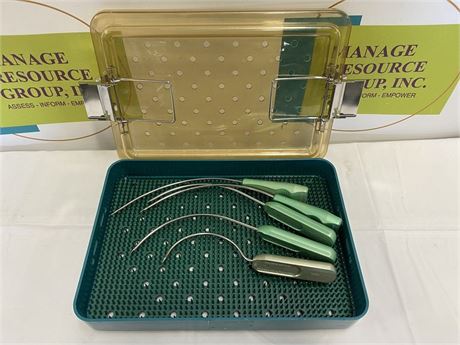 Caldera Medical Instruments Set