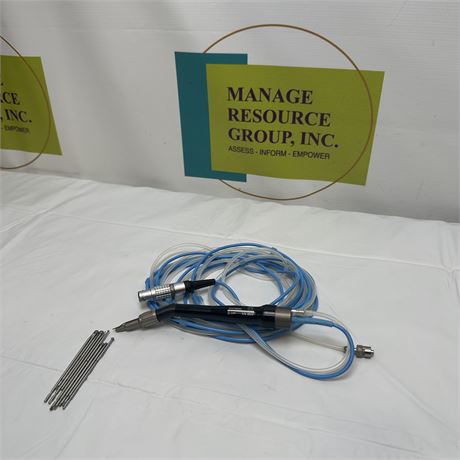 Smith & Nephew/Richards Synergy Angled Drill Handpiece with Burrs