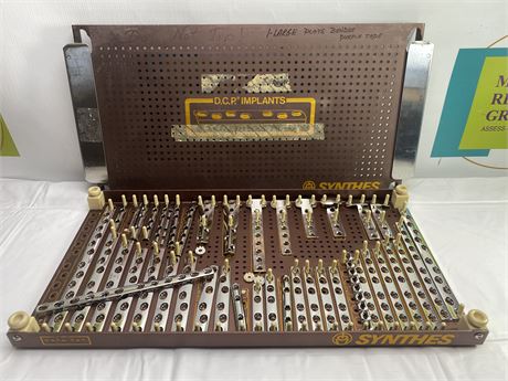 Synthes DCP Implant Set