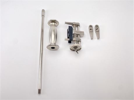 Innomed Femoral Component Extractor