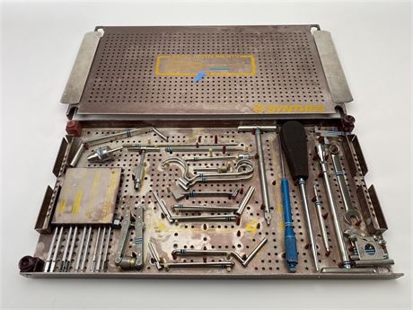 Synthes Basic Instrument Set