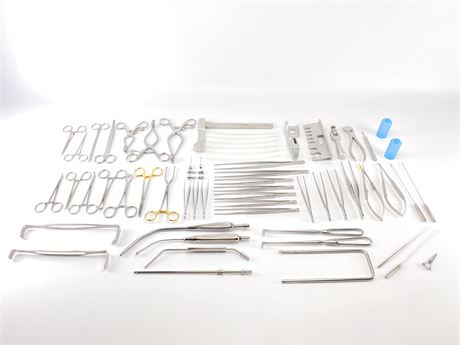 Assorted Instrument Set