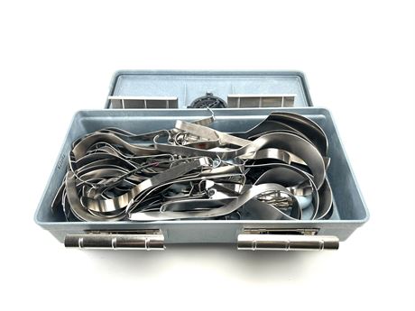 Assorted Deaver Retractors
