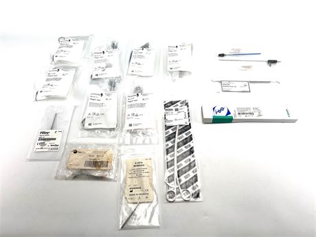 Assorted Instrument Set