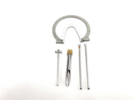 Assorted Instrument Set