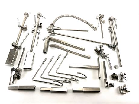 Thompson Retractor Set