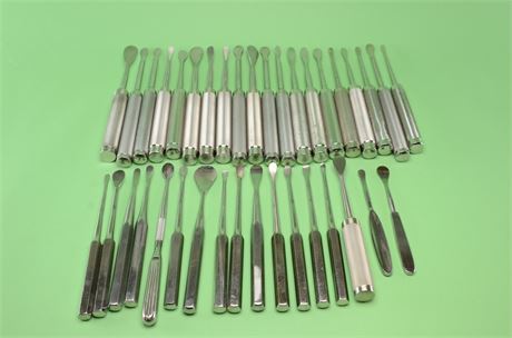 Assorted Cobb Retractors