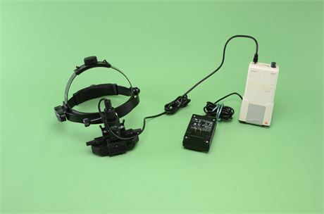 Heine Binocular Indirect Ophthalmoscope w/ Battery Pack & Charger