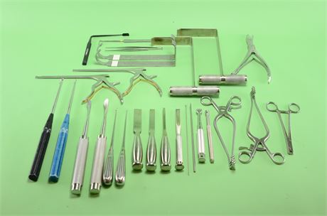 V. Mueller & Assorted Long Spine/Neuro Instrument Set