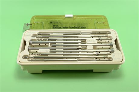Surgical Dynamics Ray TFC Anterior Lumbar Interbody Fusion Laparoscopic Set