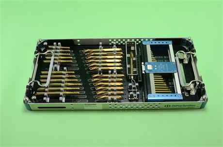 DePuy Synthes Implant Set