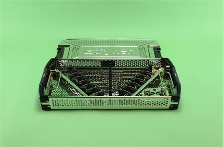 Stryker AxSOS 3 Titanium Distal Anterolateral Tibia Plate Set