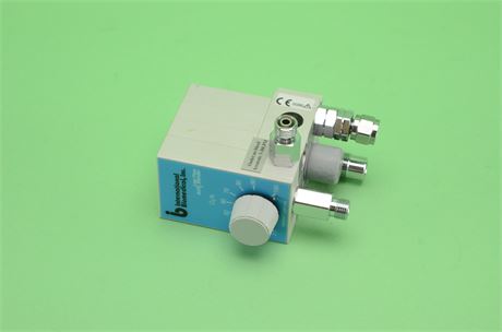 International Biomedical Low Flow Air/O₂ Blender