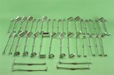 Assorted Richardson-Eastman Retractors