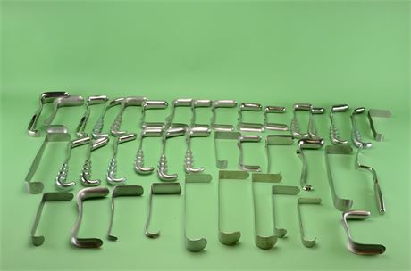 Assorted Retractors