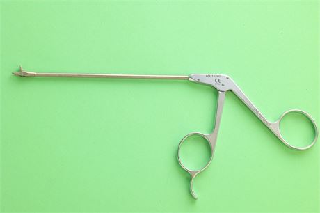 Arthrex AR-12240 Punch, WideBiter 15° Up Tip, ø3.4 mm Straight Shaft