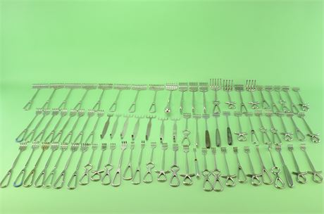 Assorted Rake-Type Retractors