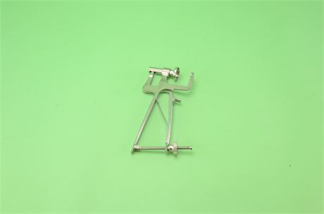 Zimmer Patellar Clamp