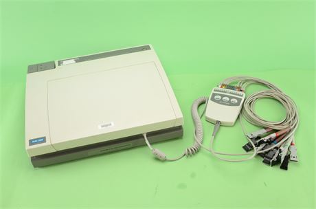 GE Marquette MAC 5000 EKG w/ Leads