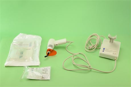 Henry Schein Visible Curing Light w/ Handpiece & Manual
