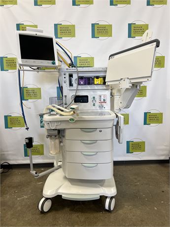 GE Datex-Ohmeda Aisys CS² Anesthesia Machine w/ Vaporizer Cassettes