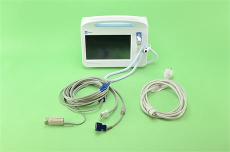 Welch Allyn-Hillrom Connex Vital Signs Monitor w/ Leads