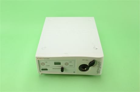 Stryker X7000 Light Source Console