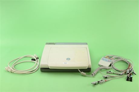 GE MAC 5500 HD EKG w/ Leads