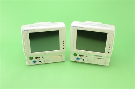 Fukuda Denshi DS-7100 Patient Monitors