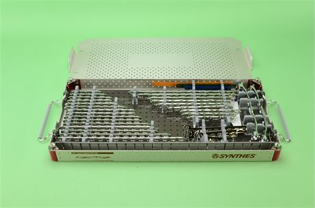 Synthes LCP Large Fragment Plate Set