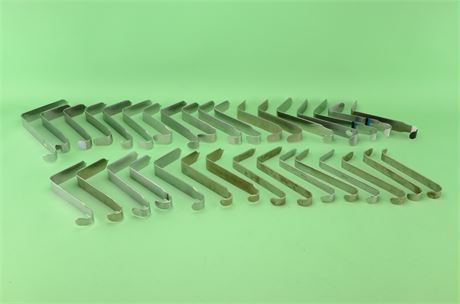 Assorted Taylor Retractors