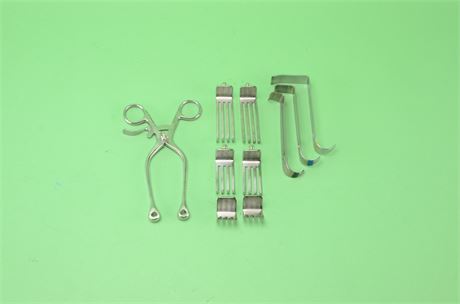 Henly Multipurpose Retractor Set
