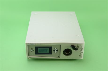 Stryker X8000 Xenon Light Source Console